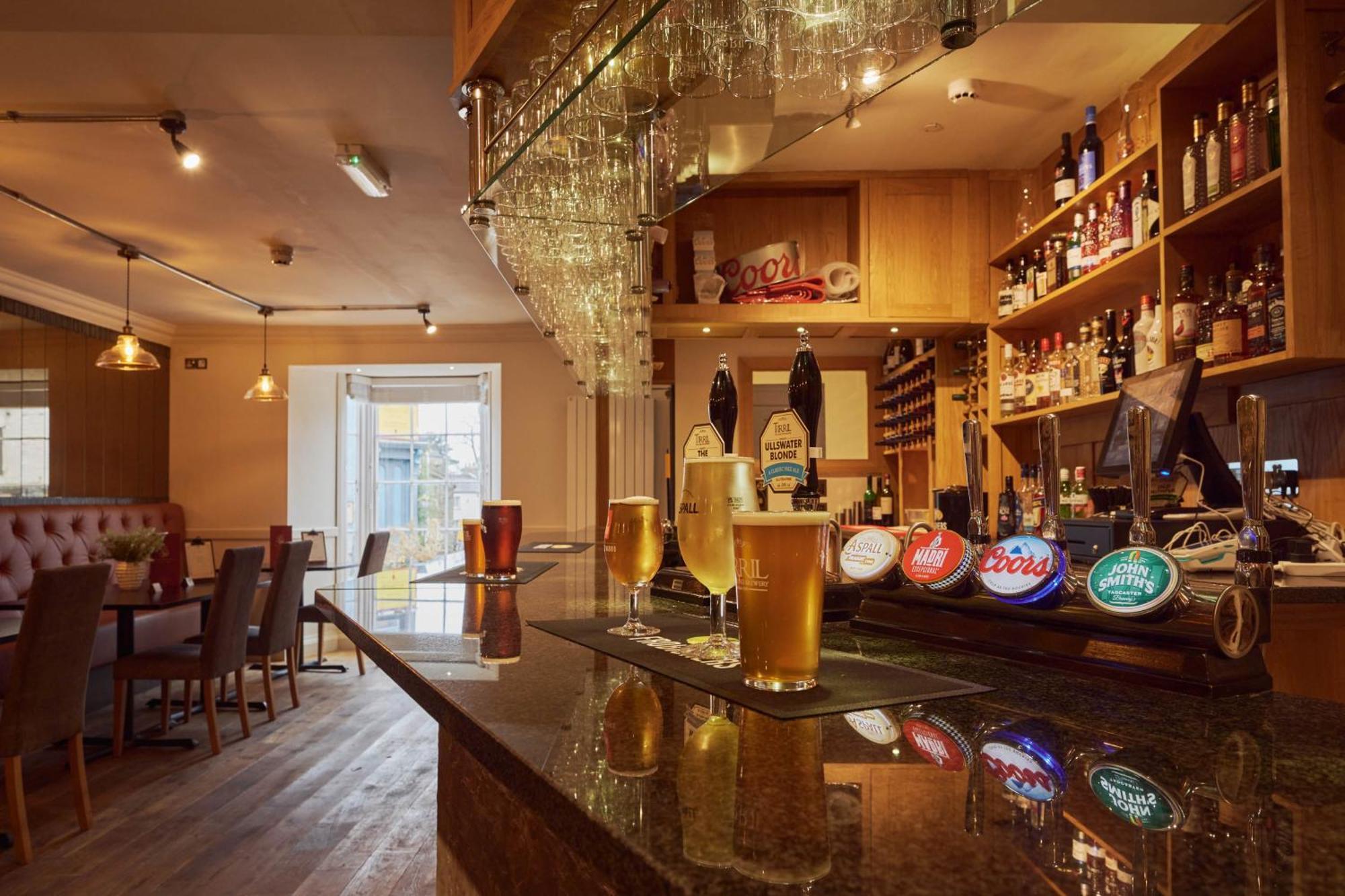 Wilding Hotel Brough  Экстерьер фото